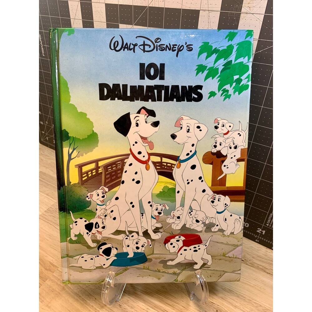 Disney 101 Dalmatians Vintage Kids Book 1992 - Ages 3-7